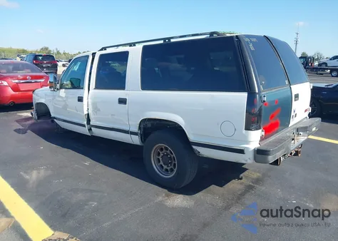 1999 GMC Suburban 2500 Sl from USA, damaged, VIN 3GKGC26J9XG513808